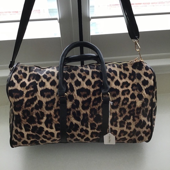 New Leopard Weekend Bag - Picture 3 of 3